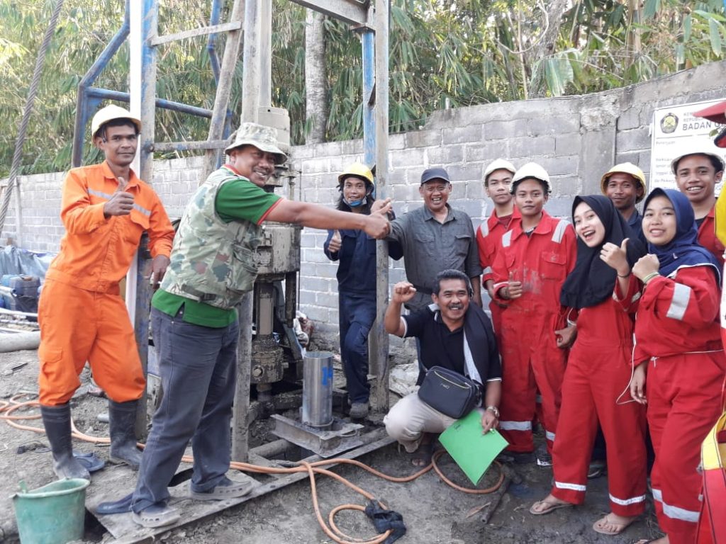 praktek kerja industri jurusan pemboran minyak dan gas smk bina harapan