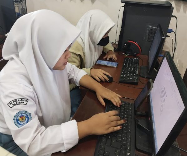 SMK Bina Harapan Selenggarakan Ujian Praktik Akhir Semester