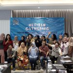 Perwakilan Guru SMK Bina Harapan Ikuti Gathering Netizen Bareng MPR RI Foto bersama bloger dan perwakilan MPR RI di acara Netizen Gathering 2022