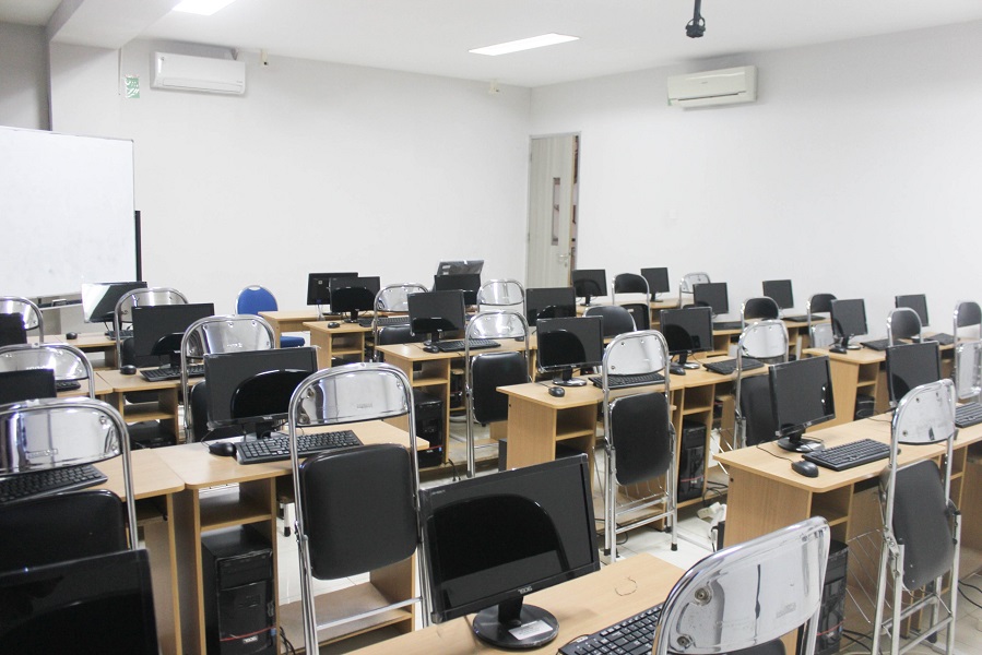 Cara Merawat AC Sekolah Tetap Dingin