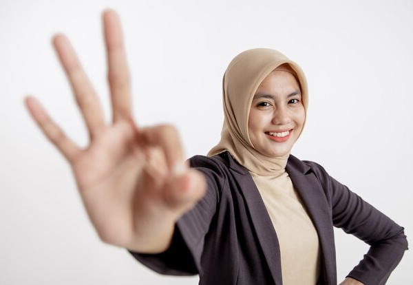 Sebelum Edit, Cek Dulu Kode Warna Latar Pas Foto Disini