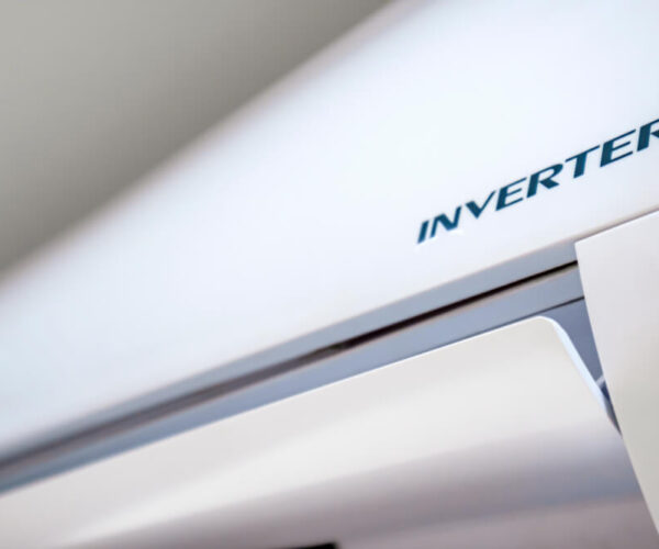 Perbedaan AC Inverter dan Non-Inverter: Mana yang Lebih Baik?
