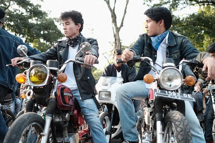 Jenis Jaket untuk Anak SMA/SMK