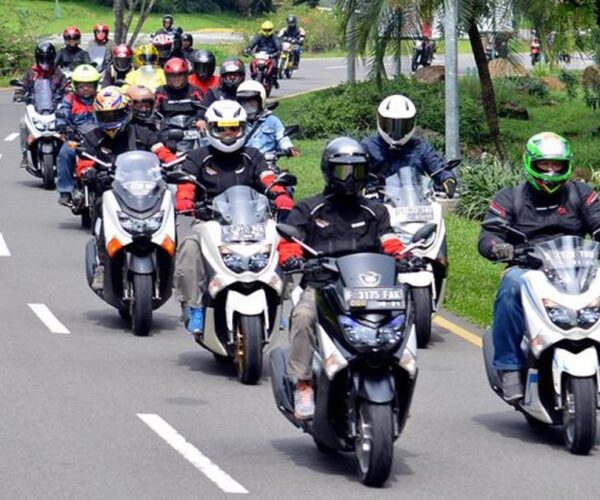 Tips Aman Touring Bareng Temen