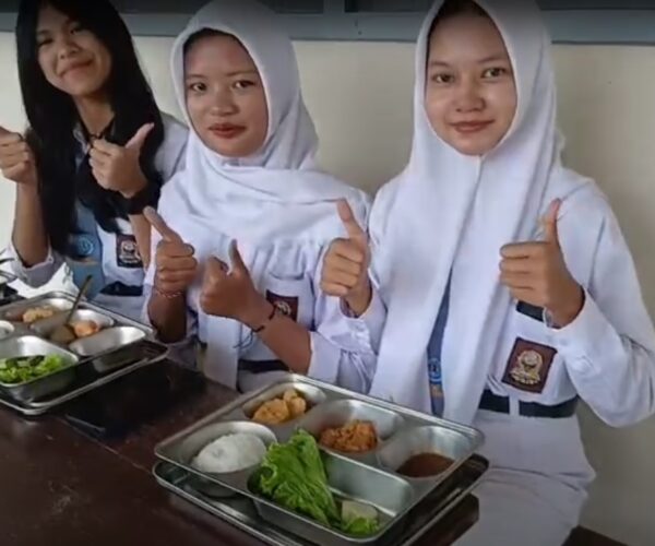 Meningkatkan Kepedulian Siswa terhadap Lingkungan Melalui Pengurangan Food Waste